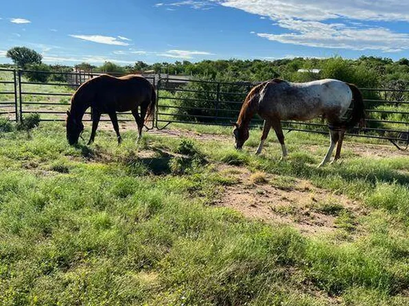 18.5 miles N Florence Kelvin Highway NE #D, Florence, AZ 85132