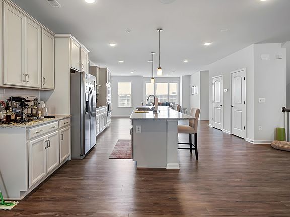 2nd image of 8032 Wistar Glen Dr #B