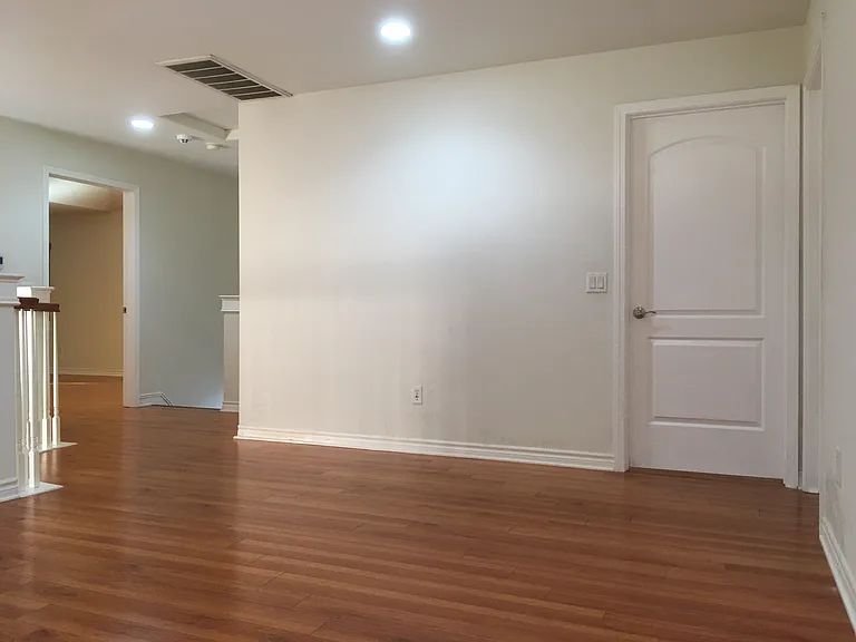 5326 Peck Rd — Photo 14
