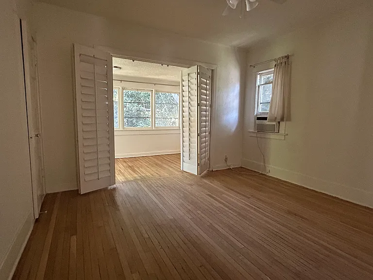 1323 N Orange Dr #1/2 — Photo 7