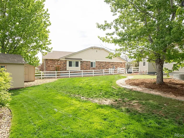 1510 S De Gaulle Cir — Photo 13