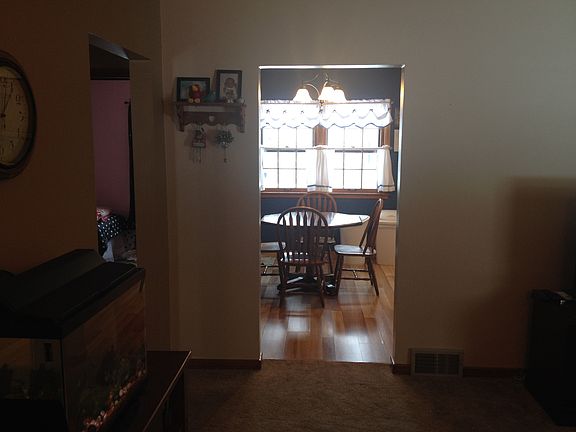 Living Room / Kitchen