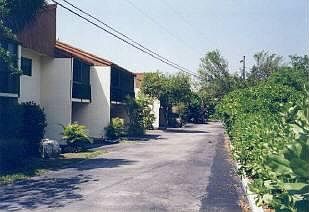 2nd image of 9822 Mariners Ky