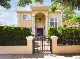 6-24 159th St, Flushing, NY 11357