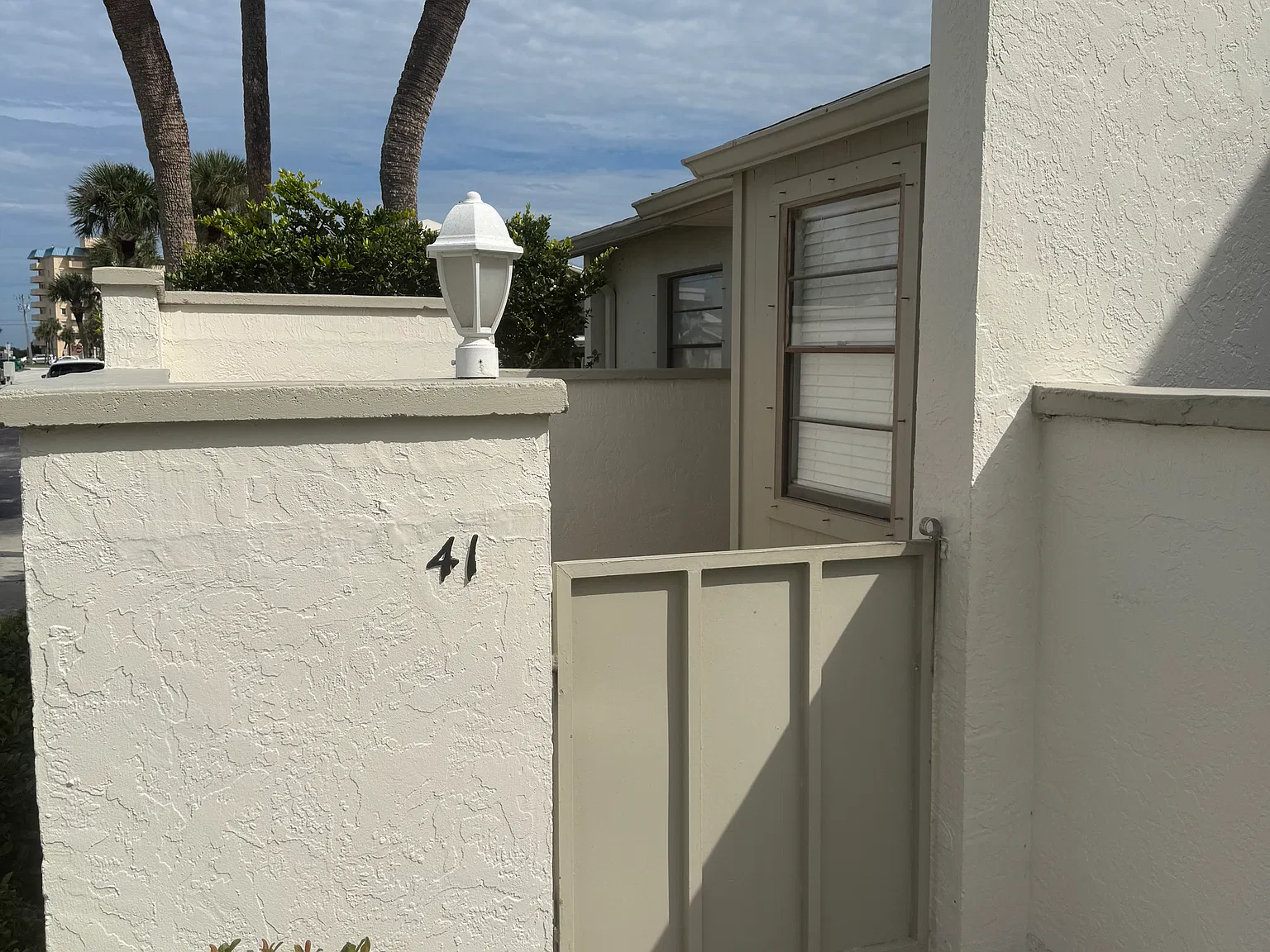 2 bed, 1194 sqft, $2,300 — Photo 2