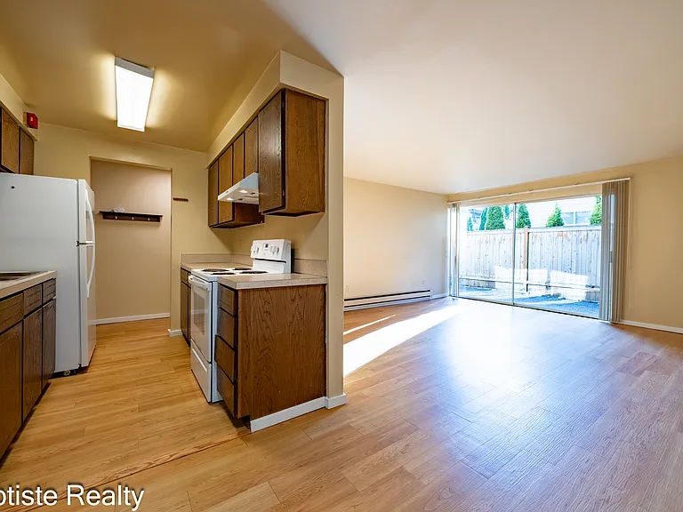 11012 NE 68th St #513 — Photo 7