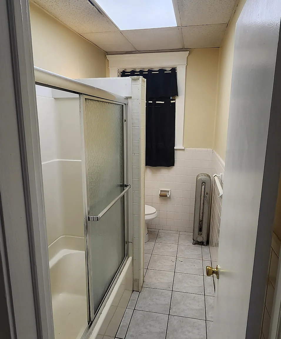 2 bed, 1050 sqft, $2,250 — Photo 1