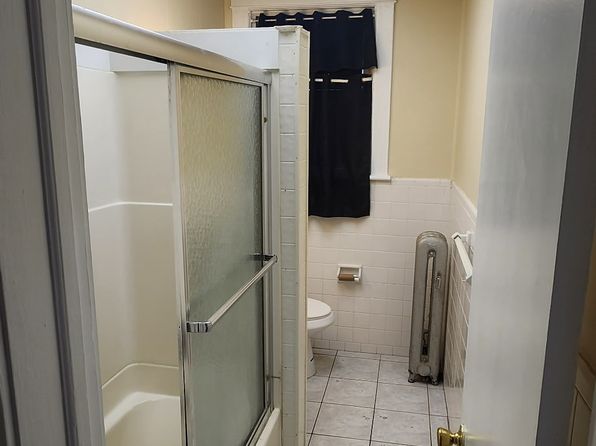 53 Lincoln Ave APT 2A
