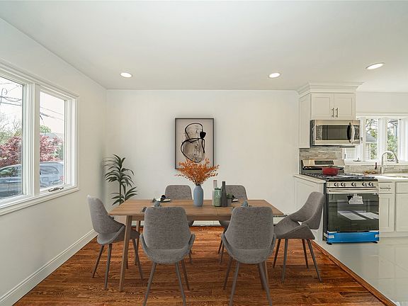 3rd image of 15 Tameling Ave