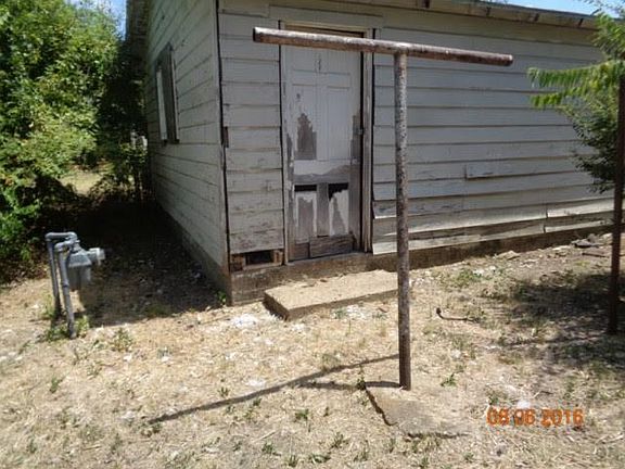 3rd image of 1007 E Woodin Blvd
