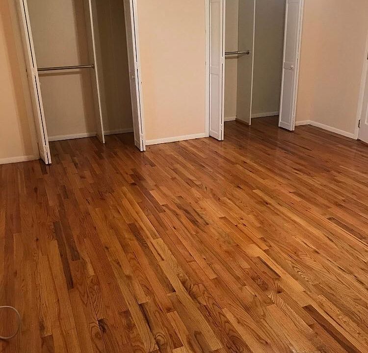 1st image of 260 Albourne Ave