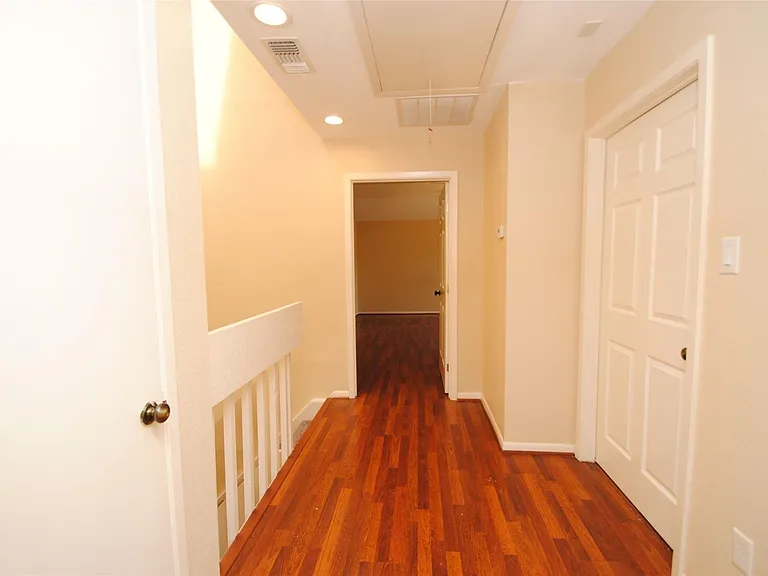 738 Country Place Dr #C — Photo 27