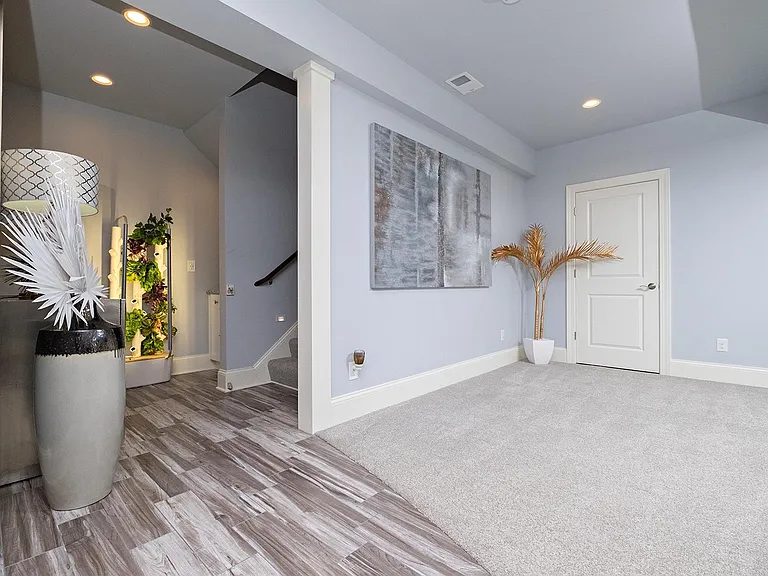 9406 Harlequin St — Photo 52
