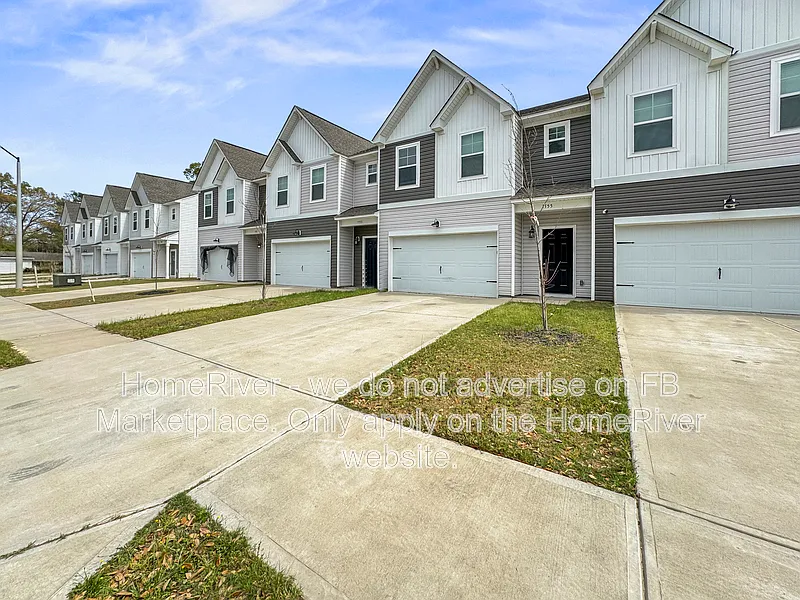 Building Photo - 1755 Snead Dr