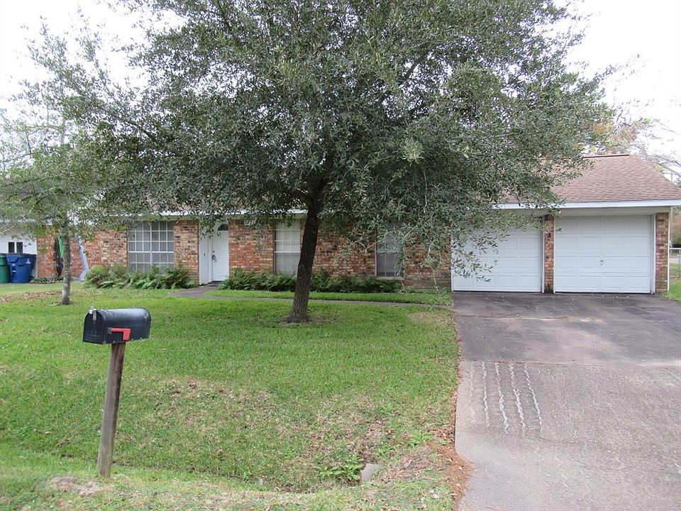 1st image of 1621 Alta Vista Dr