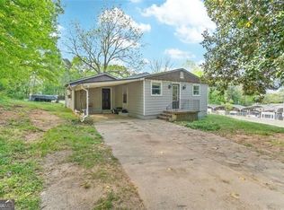 3220 Hilltop Cir, Gainesville, GA 30506