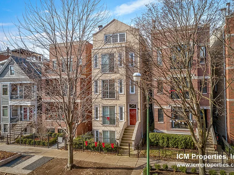 2710 N Wayne Ave #2 — Photo 6
