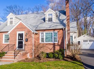 16 Park Pl, Nanuet, NY 10954