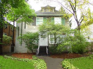 443 Washington Blvd, Oak Park, IL 60302