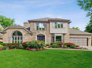 11602 Briarwood Ln, Burr Ridge, IL 60527