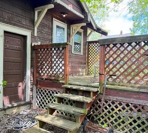 5th image of 1706 Hampton Rd