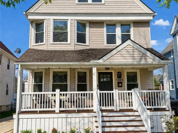 1280 Brockley Ave, Lakewood, OH 44107
