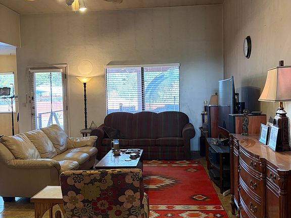 5th image of 3260 W Picasso Pl