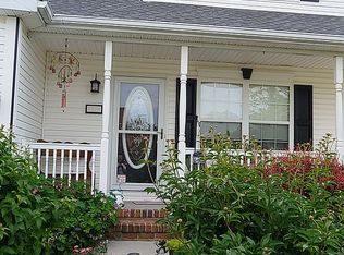 7 Rosewood Cir, Hanover, PA 17331