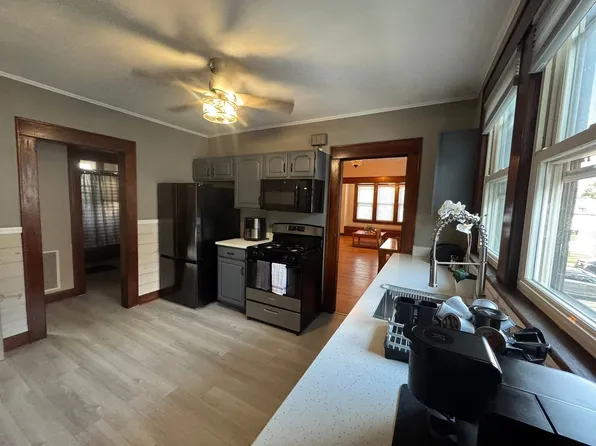 98 Gorham Ave #2, Hamden, CT 06514