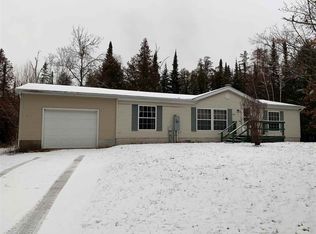 4414 10th Rd, Bark River, MI 49807