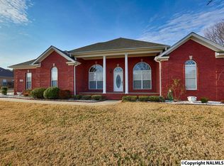 125 River Downs Dr, Huntsville, AL 35811