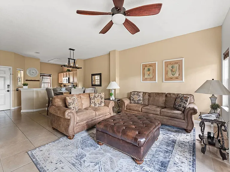 Sun Key Pl — Photo 2