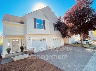 14496 NW Alta Ln #1, Portland, OR 97229