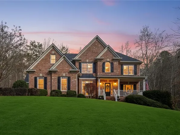 435 Oak Forest Dr, Dawsonville, GA 30534