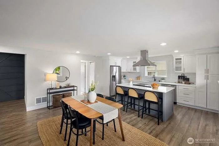 6106 Commercial Ave — Photo 11