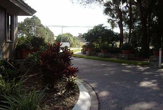 1st image of 541 Sunset Lakes Dr