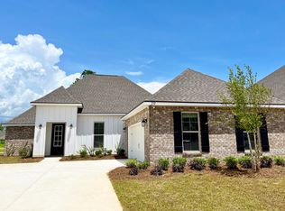 232 Lumen Loop, Freeport, FL 32439