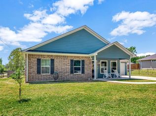 420 E Maple St, Huntington, TX 75949