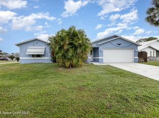 899 Gera Ave NW, Palm Bay, FL 32907