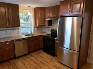 126 Hills Ferry Rd, Nashua, NH 03064