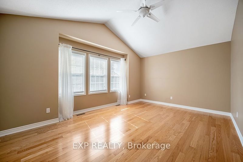 Ottawa House for rent - 4 Bedrooms — photo 20