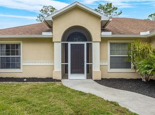 913 Truman Ave, Lehigh Acres, FL 33972