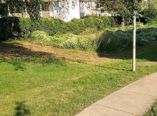 19 S State Rd, Upper Darby, PA 19082