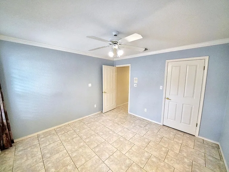 1508 Mount Laurel — Photo 44