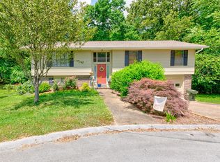 2005 Battleground Cir, Soddy Daisy, TN 37379