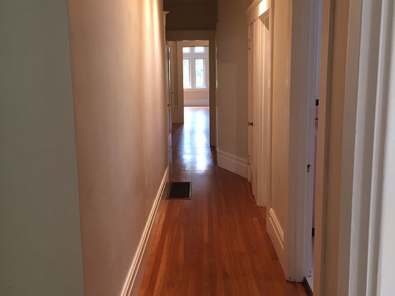3rd image of 34 7th Ave #1