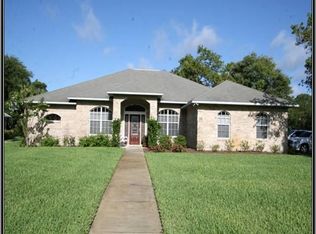 33 Lake Vista Way, Ormond Beach, FL 32174