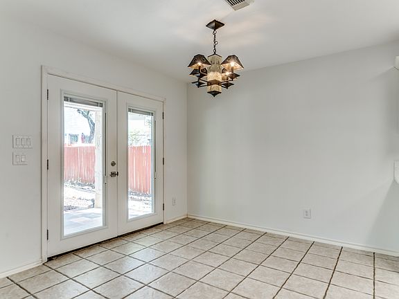 3rd image of 26106 Wynberry