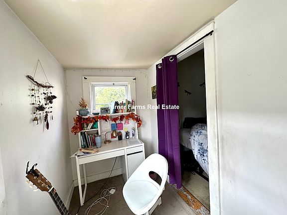 4th image of 76 Curtis St #2C
