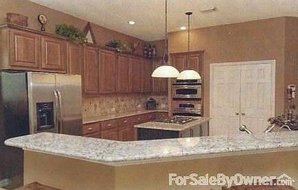 Kitchen w/oven, convection oven, warm dr